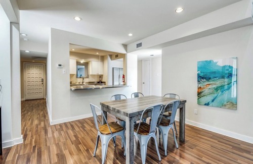Crestline Area House | ♕FT Worth♕| Luxury Private Pool | Alexa | Fast WiFi