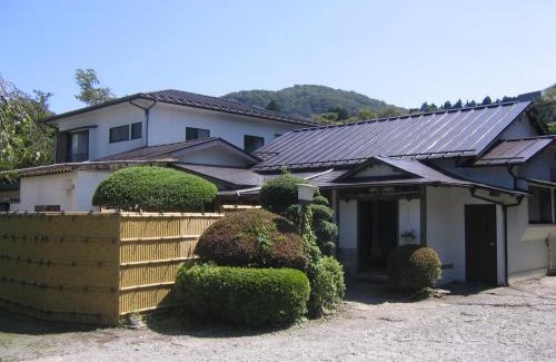 Hakone House | Fuji-Hakone Guest House