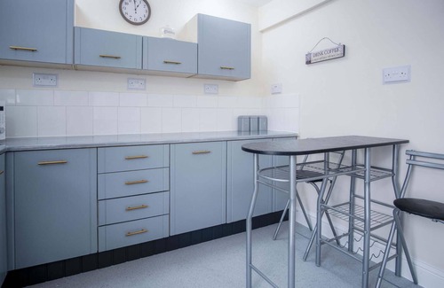Milford Haven Apartment | Fulke Street - 2 Bedroom Apartment - Milford Haven