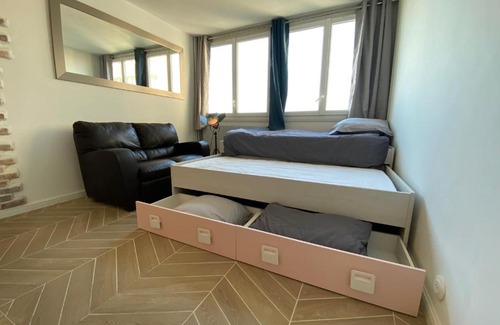 Triangle de Choisy Apartment | Full Loft in PARIS - 2 single beds for 2 - Chinatown