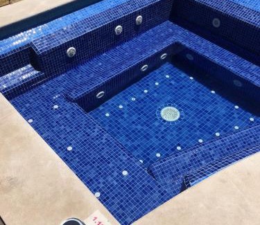 Correeira Villa | Full private 300sqm Villa Jacuzzi Heated Pool Ideal & quiet location