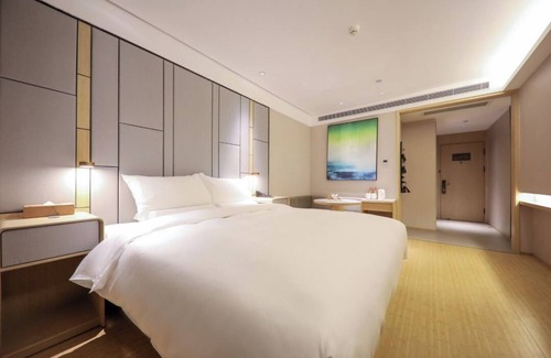 Shibei Hotel | Full Season Hotel