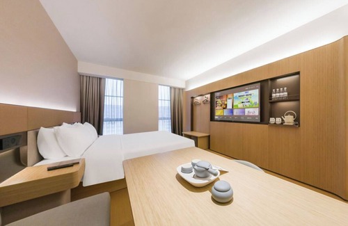 Xiaoshan Hotel | Full Season Hotel-HGH