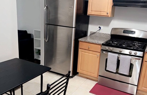 Country Club Hills House | Full suburban home 30 mins from downtown Chicago!
