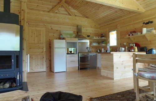 Sainte-Eulalie-d'Olt Ski Chalet | FULL-WOOD CHALET 6 PLACES