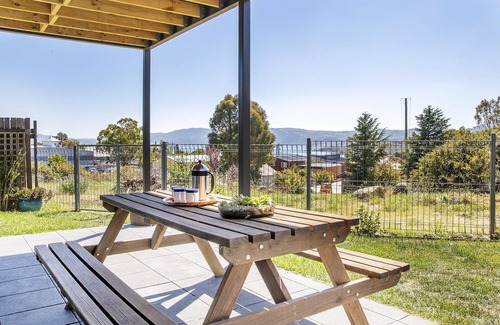 Jindabyne Apartment | Fully equipped 2 bedrooms, kitchen, bathroom