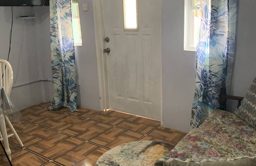 The Lime Apartment | Fully equipped 2 BR A/C Apartment in Grand Anse
