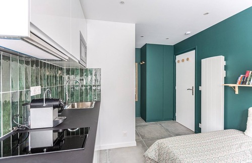 Chartrons Apartment | Fully-equipped studio - great internet
