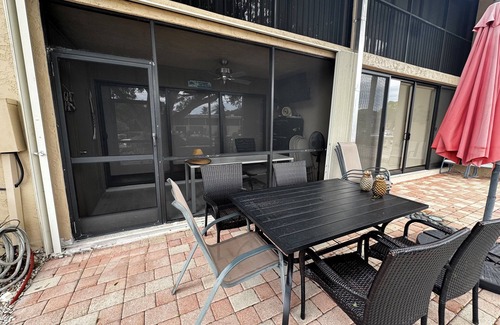 Key Largo House | Fully Equipped Townhome in Buttonwood Bay Community Loaded with Amenities