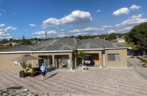 Ndola Apartment | Fully furnished 3 bedroom family sized apartment -15 minutes from the airport.