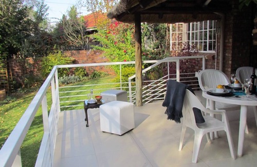 Bloemfontein House | Fully Furnished 3 Bedroom House In in Pentagon Park Bloemfontein