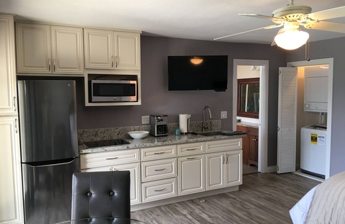 Mira Costa Apartment | Fully Furnished Beautiful Studio for your vacation.