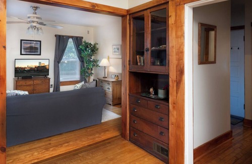 Brattleboro Apartment | Fully furnished/everything included/Pet Friendly!
