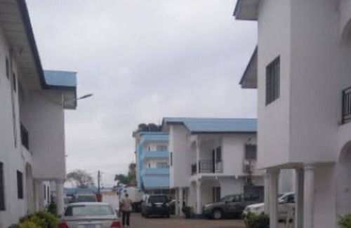Monrovia House | Fully Furnished & Serviced 1Bed apartment Four