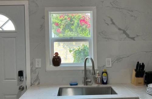 Baldwin Park Apartment | Fully remoded 1B1B Home in baldwin Park3369A