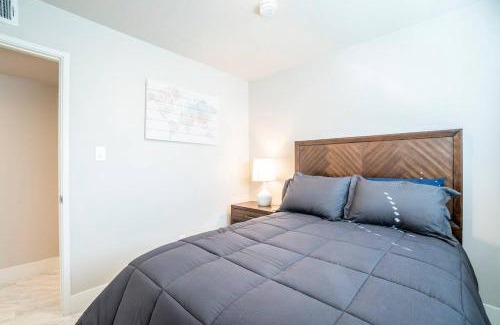 Carmichael House | FULLY REMODELED HOME WITH SERENITY