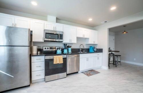 Carmichael House | FULLY REMODELED HOME WITH SERENITY
