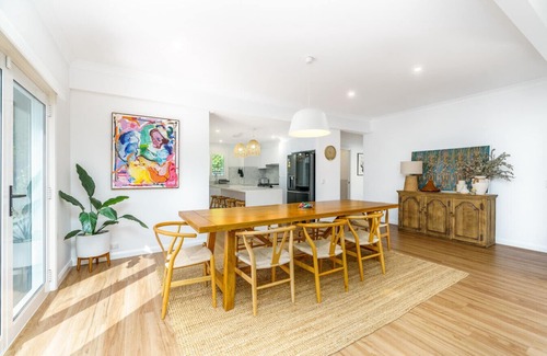 Narrabundah Apartment | Fully renovated and stylish home in Narrabundah