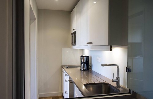 Quartier du Gros-Caillou Apartment | Fully renovated apartment - 3 people - VIEWS on Eiffel - AC unit -