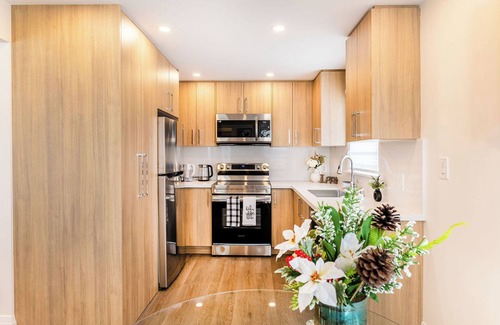 Smythe Park House | Fully renovated house in Toronton