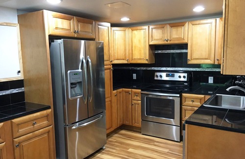Carrollton Cabin | Fully Renovated Leesville Lake - Contemporary Cabin, 2 Marinas on lake!
