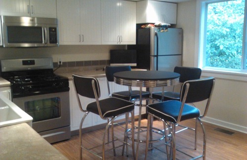 Miller Beach House | Fun Filled Miller Beach: Spacious 3 BR/3BA Cottage: YEAR ROUND RENTAL DISCOUNT