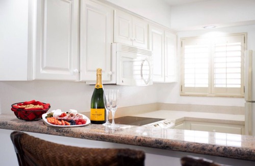 Wesley Chapel Apartment | Fun & Serene Retreat | Golf, Tennis, Superpool