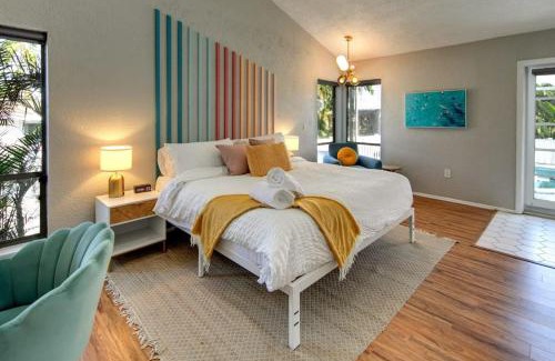 Whitney Beach House | Funky Flamingo 3Kings Beach Gear Hot Tub & Pool