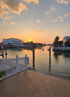 Treasure Island Apartment | Funshine Pointe Capri