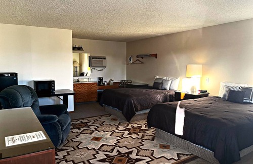 Beaver City Hotel | Furnas County Lodging
