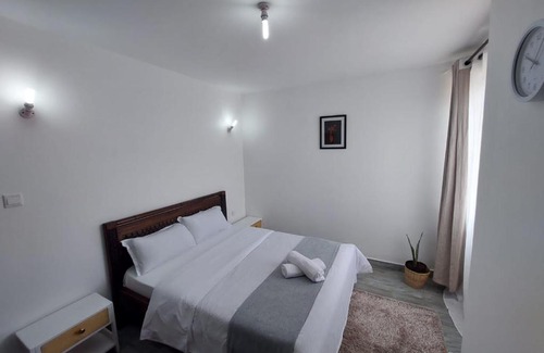 Nairobi West Apartment | Furnished 1 bedroom Apartment Mombasa road