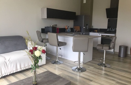 Cassis Apartment | Furnished accommodation rated 3*. Private terrace. Sea view - Parking Beach access