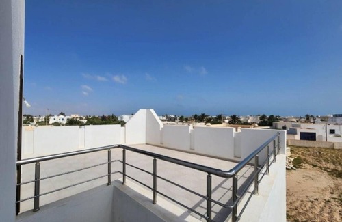 Fatou Apartment | Furnished apartment near corniche Houmt Souk