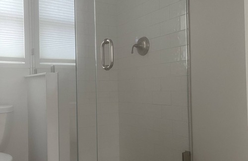 Portsmouth Apartment | Furnished apartment walking distance to beautiful downtown Portsmouth.