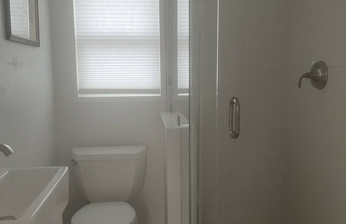 Portsmouth Apartment | Furnished apartment walking distance to beautiful downtown Portsmouth.