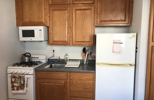 Ashton Heights Apartment | Furnished Apartments