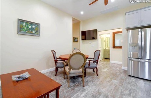 Chatsworth House | Furnished Cottage, Los Angeles California
