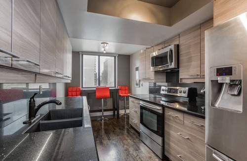 Church and Wellesley Condo | Furnished Executive Condo Lease - 3 to 6 months (flexible) - Downtown Toronto
