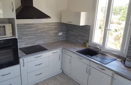 Bidon House | Furnished Gite "The Dent de Rez"