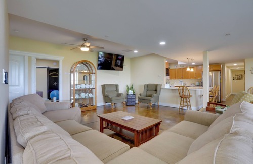 Todd Creek Apartment | Furnished Patio + Home Gym: Brighton Family Home!
