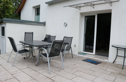 Forst House | Gästehaus Am Alten Birnbaum - Gästehaus Zum Alten Birnbaum