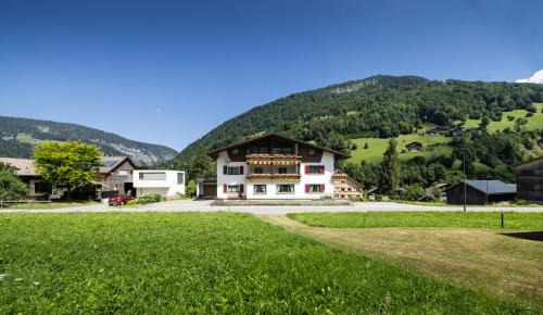 Mellau House | Gästehaus Manuela Puchmayr