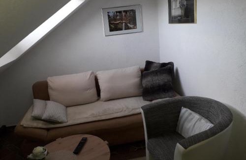 Momlingen Apartment | Gästehaus Natterer - FeWo 2