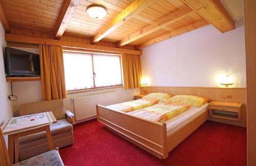 Nauders Bed & Breakfast | Gästeheim Anni Winkler