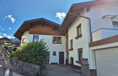 Jerzens House | Gästeheim Lederle