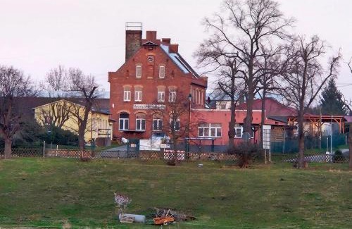Bad Duerrenberg Apartment | Gästewohnung Heinrich Heine Schule