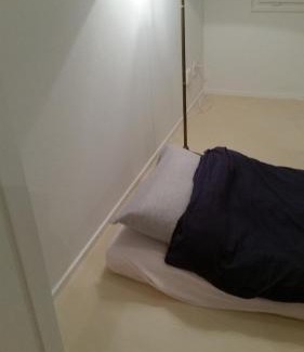 District 7 House | Gästezimmer
