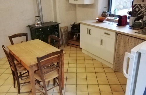 Laborel House | Gîte à la Campagne Pleine Nature