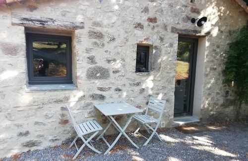 Laborel House | Gîte à la Campagne Pleine Nature