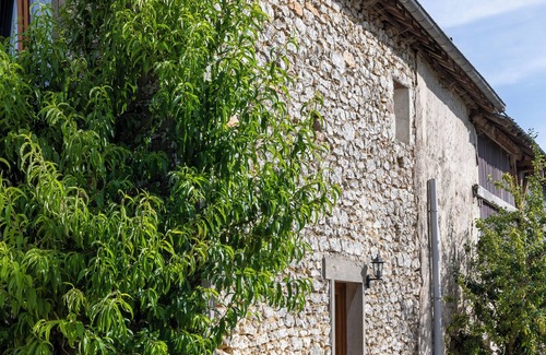Saint-Mars-Vieux-Maisons House | Gîte avec piscine,WiFi in Saint Mars Vieux Maisons